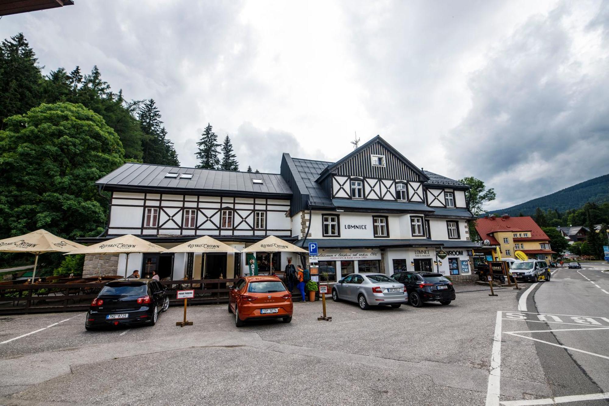 Hotel Lomnice スピンドレルフ・ムリン エクステリア 写真