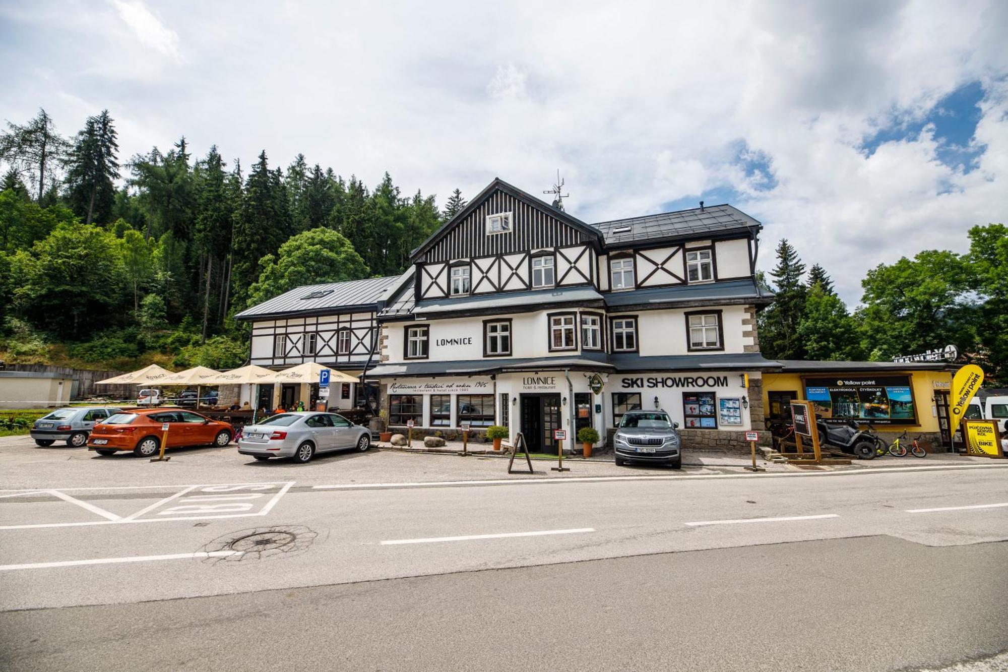 Hotel Lomnice スピンドレルフ・ムリン エクステリア 写真